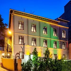 buradan rezervasyon yapın